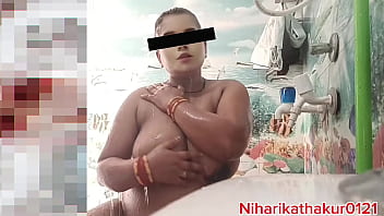 I m bath in bathroom with pussy fucking you guess