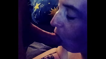 Amatuer blonde throat fuck