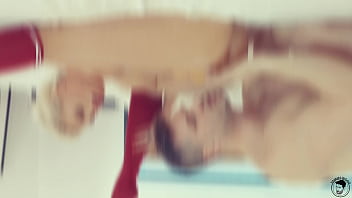 Mature marylin mornoe look alike blonde with huge boobs fucking big cocck