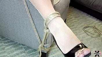 Canadian orabella & asian maxine x play with that sex machine