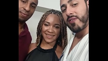 Mais uns vídeosinhosdo jeito que vc gosta com lua baiana léo skull negro top