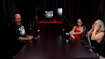 Nunca fez sexo anal por medo precisa sentir muito tesão pra liberar foi conhecer portugal e se assusta com vídeos hard aninha e renatinha watch sheer red