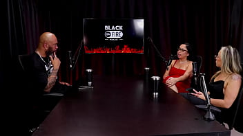 Nunca fez sexo anal por medo precisa sentir muito tesão pra liberar foi conhecer portugal e se assusta com vídeos hard aninha e renatinha watch sheer red