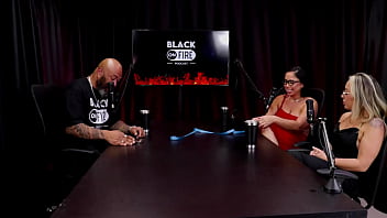 Nunca fez sexo anal por medo precisa sentir muito tesão pra liberar foi conhecer portugal e se assusta com vídeos hard aninha e renatinha watch sheer red