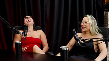 Nunca fez sexo anal por medo precisa sentir muito tesão pra liberar foi conhecer portugal e se assusta com vídeos hard aninha e renatinha watch sheer red