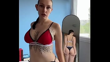 I'm wondering what you like more️ ass retweet boobs like