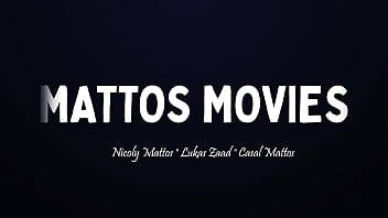 Putaria de meus peitos bicudos são o alvo da boca do meu macho e da minha amiga