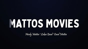 Putaria de meus peitos bicudos são o alvo da boca do meu macho e da minha amiga