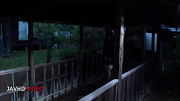 Enchanting japanese beauty ryoko murakami delivers sultry performance