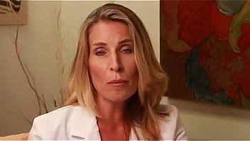 How to properly use sex toys