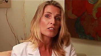 How to properly use sex toys