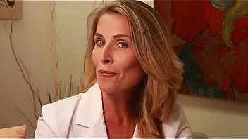 How to properly use sex toys