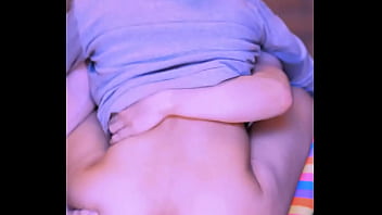 La amiga siempre aparecía en los momentos menos esperados pero siempre lograba avivar la llama de la pasión