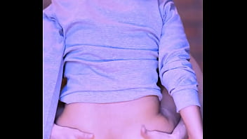 La amiga siempre aparecía en los momentos menos esperados pero siempre lograba avivar la llama de la pasión