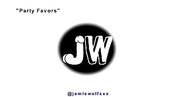 Two goth chicks vs one giant bbc at live party