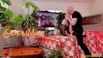 Innocent looking liz jordan shows her wild side while riding cock