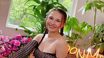 Innocent looking liz jordan shows her wild side while riding cock