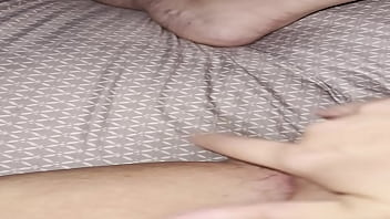 Roxycrimson soaking wet squirting pussy can you hear it