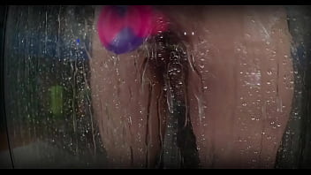 Spied on my chubby roomate trying her new toy in the shower almost dropped my phone trying to not get caught