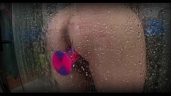 Spied on my chubby roomate trying her new toy in the shower almost dropped my phone trying to not get caught