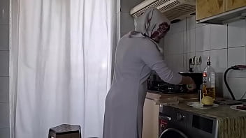 My life routine in iran cleaning the kitchen