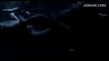 Eva green nude in cracks