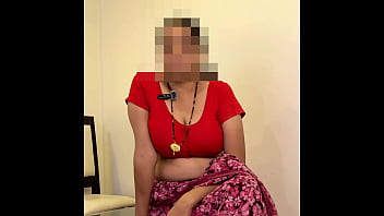 Friends sexy hug boobs wife priya bhabhi came to get fucked she was getting bored alone