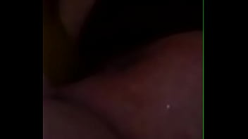 Novinha se masturbando