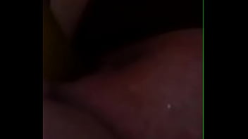 Novinha se masturbando