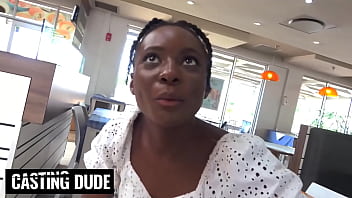 Ebony tinder hottie gives big cock the best blowjob on their first date