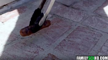 Stepdad joins stepdaughter & stepson for a fuck on indepence day