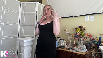 First date gone blonde babe shrinks squishes & vores scared tiny fighter