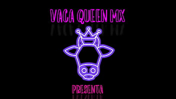 Siendo controlada usando mi juguete