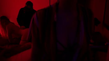 My stepsister is so hot i cant believe