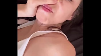 Alguien que le quiera dar un beso a mi chiquito para felicitarlo