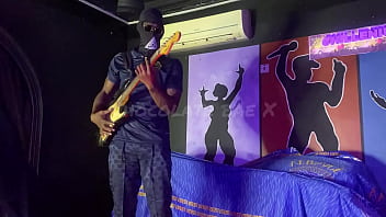 Getting Sucked Of During Performance Getting Groupie Luvvv From Sexy African Teen Stripper Slut thumbnail