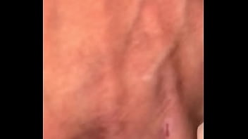 Latina wants it at 3am