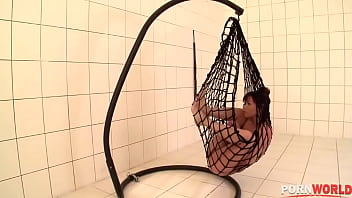 Bdsm fetish stud shows submissive alysa who's the boss through ass fucking gp1036