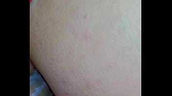 Kalena mitrak dei para o mecânico e tomei leitinho na sala de ferramentas da oficina