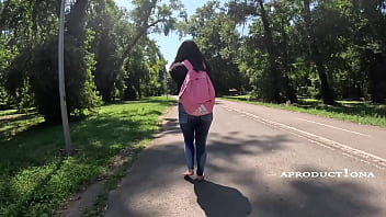 Wetting Jeans In Public And Public Blowjob thumbnail