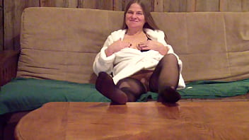 Love the slutty little outfit