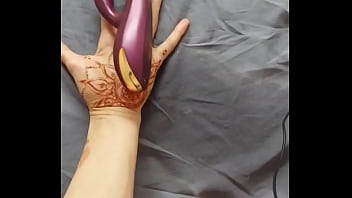 Я намочила простынь а не трусы сорян за опечатку