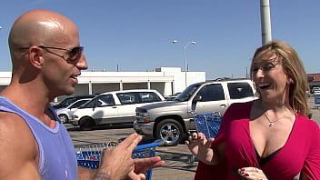 Savanna jane is a milf in heat