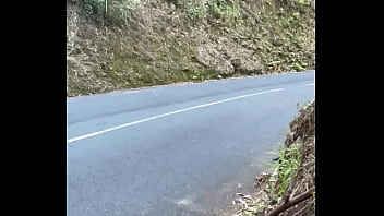 Novinha alemã acelerando