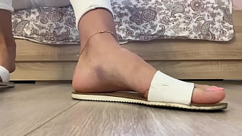 Feetgirl 01 size 13 us 44 eu feet