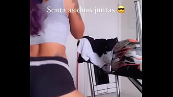 Horny huge ass amature fuck find her here