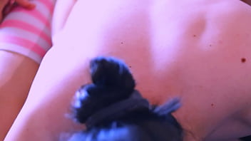 Hermana linda y el compañero de su