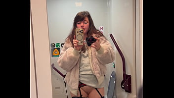 Bien plus à l’aise comme ça tu veut en voir rejoint moi