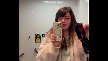 Bien plus à l’aise comme ça tu veut en voir rejoint moi