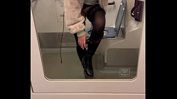 Bien plus à l’aise comme ça tu veut en voir rejoint moi